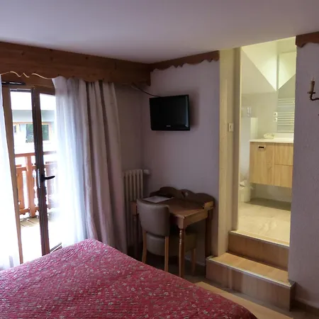 Floralp Hotel 2*